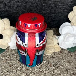 Williamson tea collectible tin